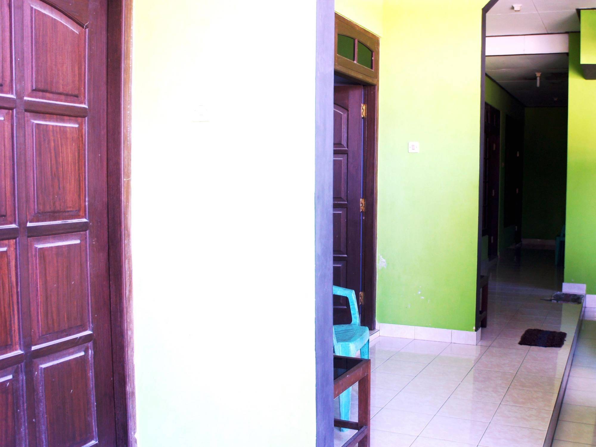 Bayu Murti Homestay Jogjakarta Buitenkant foto